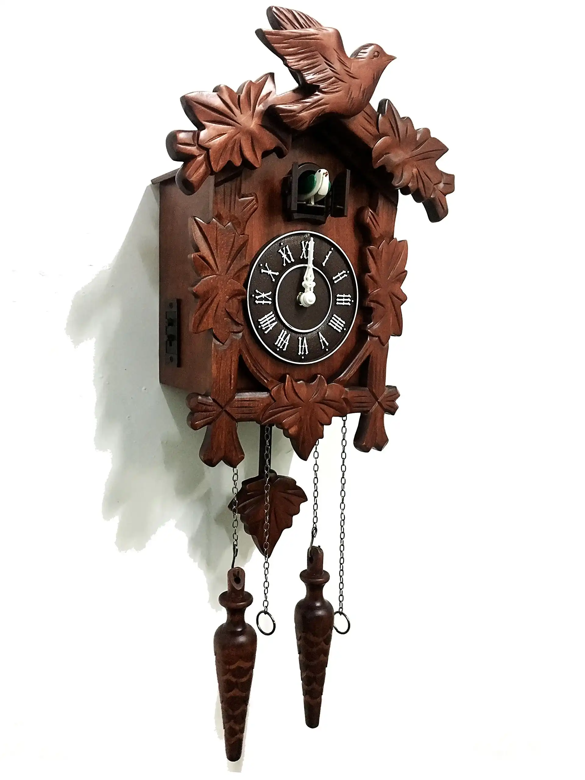 YUHUAZE vintage wooden wall clock
